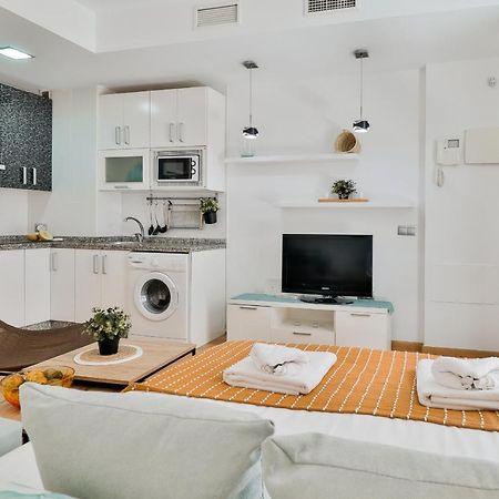 C47 - Cosy Aapartment With Parking Málaga Exteriör bild